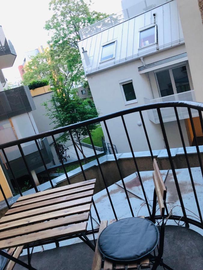 Central Apartment Near Subway Station 2 Відень Екстер'єр фото